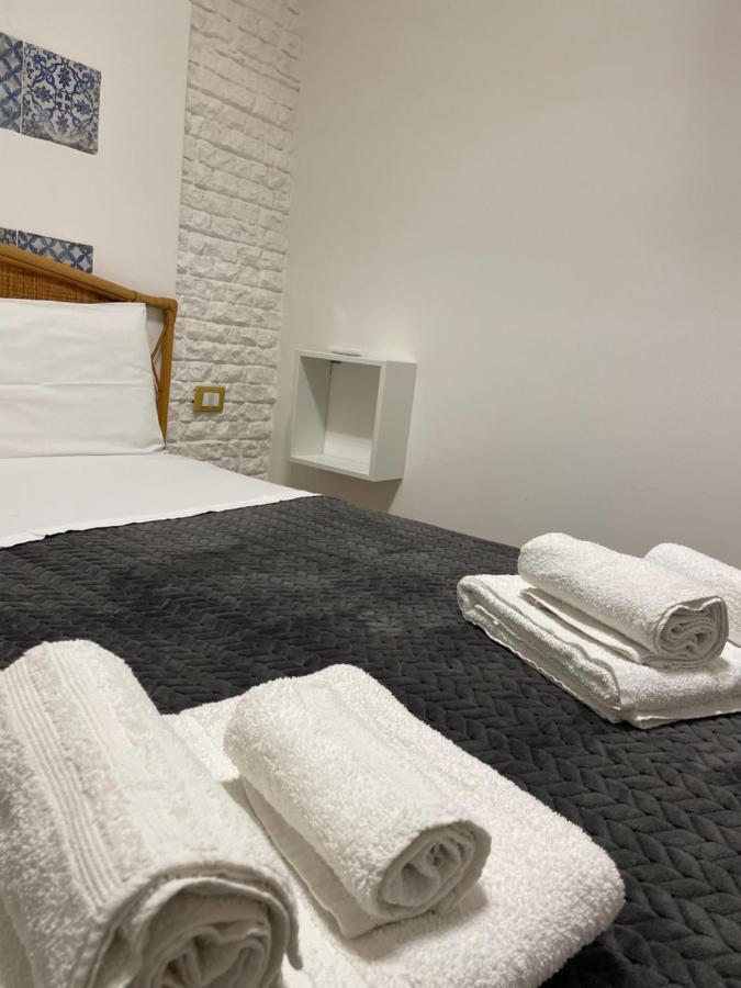 Centro Citta Basement Hotel Palermo Ngoại thất bức ảnh